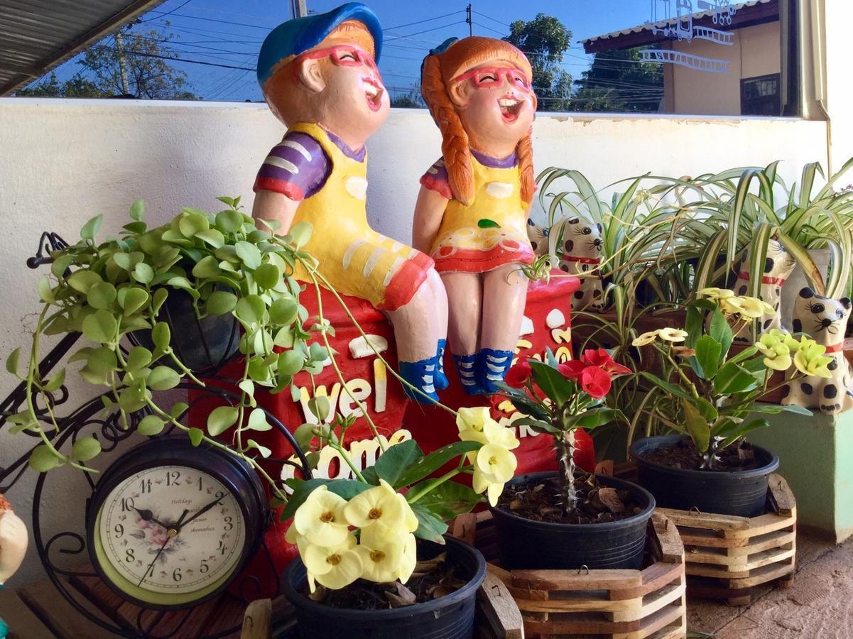 Greenhouse Apartment Nakhonphanom Kültér fotó