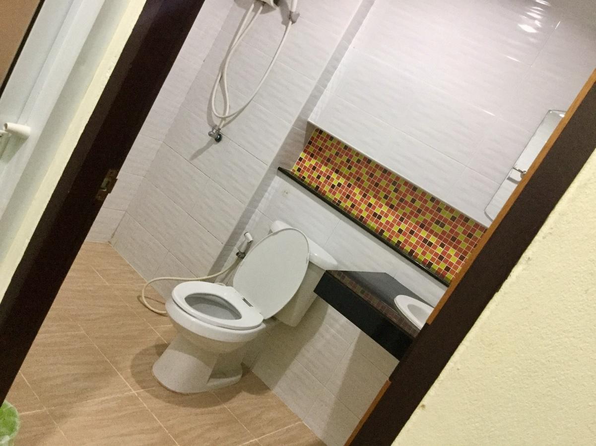 Greenhouse Apartment Nakhonphanom Kültér fotó